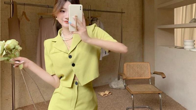 Set váy vest công sở giúp các nàng thêm chuyên nghiệp và lịch sự