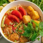 Bún Riêu