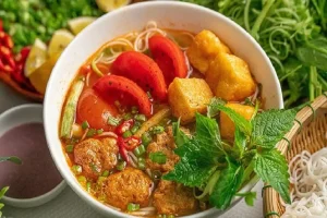 Bún Riêu