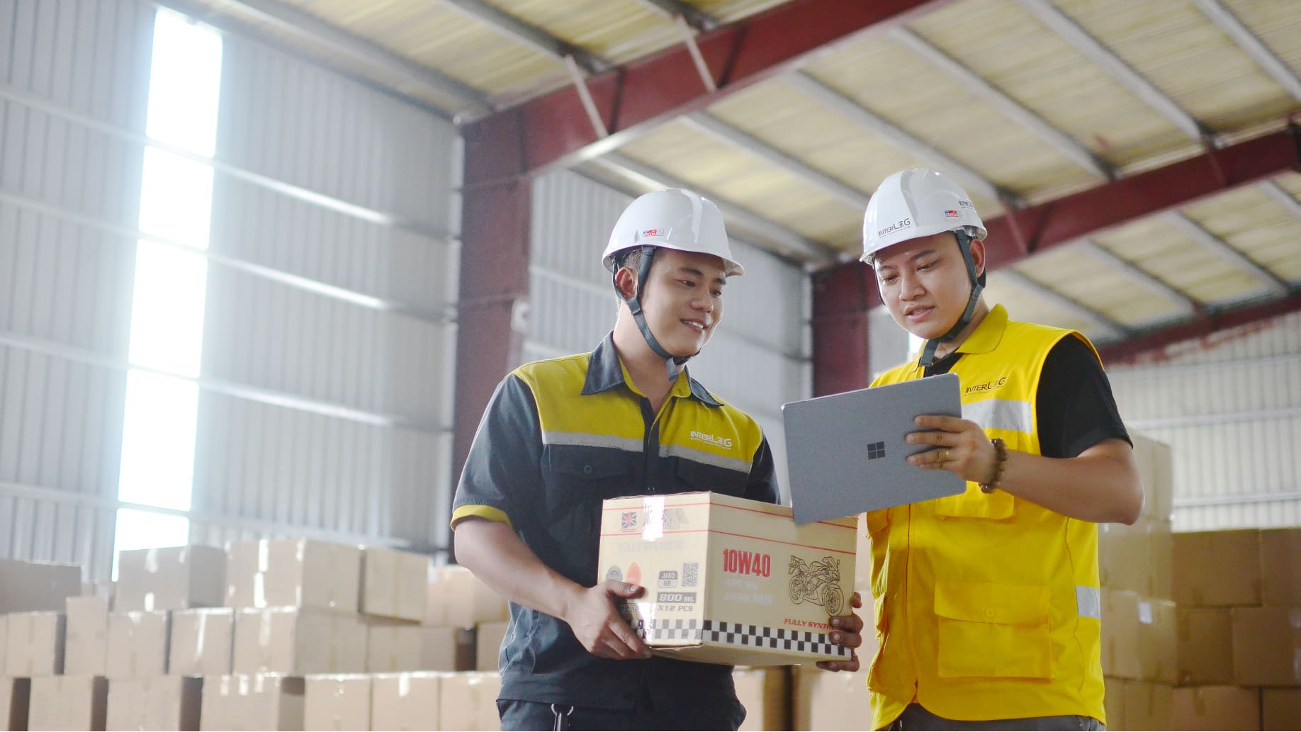 Hệ thống kho bãi hiện đại là nền tảng cho dịch vụ fulfillment của Mobilog.