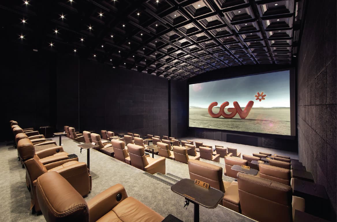 Không gian sang trọng và hiện đại tại một cụm rạp CGV