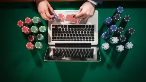 Liên hệ HDBET