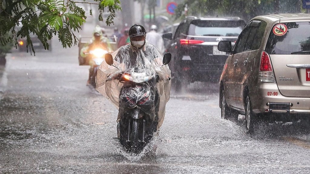 Thời tiết ngày mai cần đặc biệt chú ý đến tình hình mưa rào và giông cục bộ ở các tỉnh phía Nam