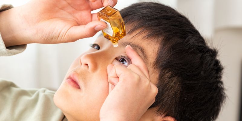 Các nhóm dung dịch bổ trợ chức năng cho mắt