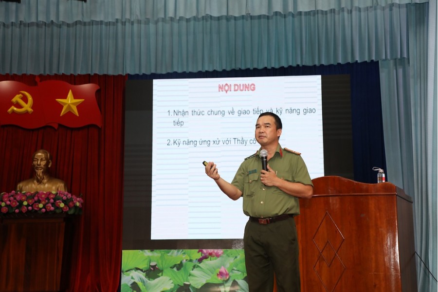 Sự nghiệp rực rỡ của chuyên gia Đoàn Văn Báu