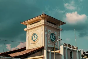 Chợ Bến Thành - Khám Phá 5 Giá Trị Văn Hóa Trường Tồn