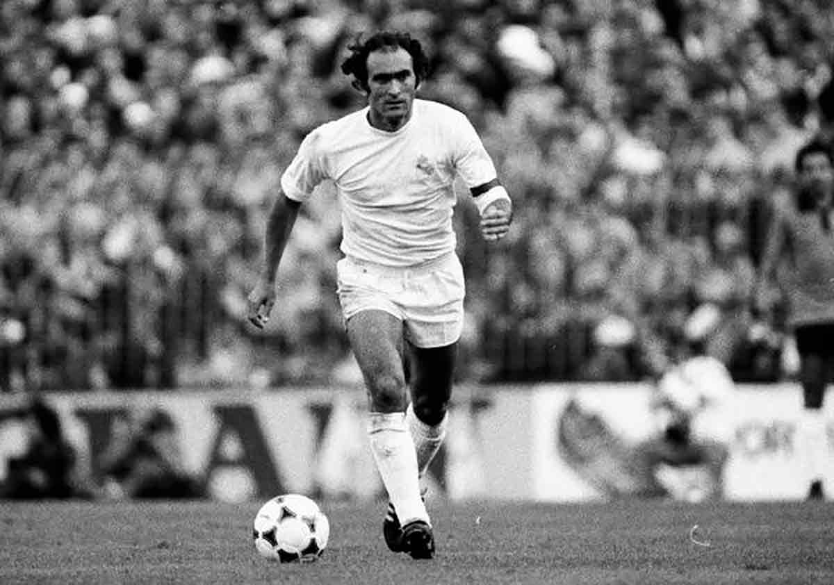 Pirri: Biểu Tượng Bất Tử Và Tinh Thần "Pundonor" Của Huyền Thoại Tây Ban Nha