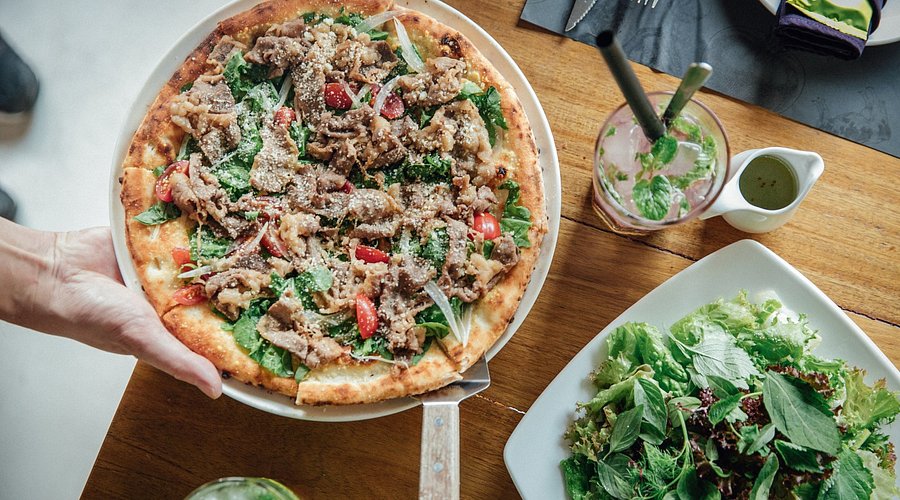 Quy trình chế biến bánh Pizza 4P's chuyên nghiệp