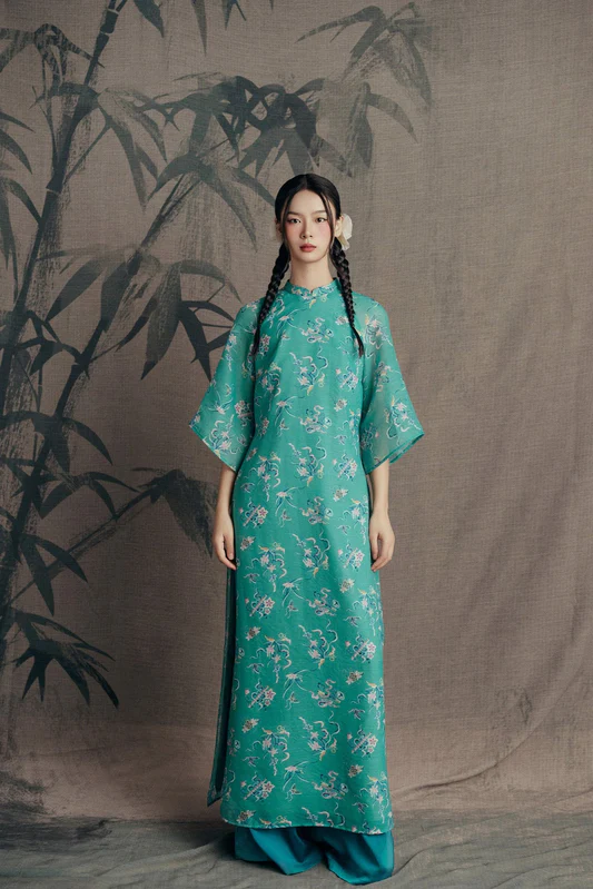 Áo dài - 3) Quần jeans ống đứng: năng động, dễ thử nhất Áo dài - 3) Quần jeans ống đứng: năng động, dễ thử nhất