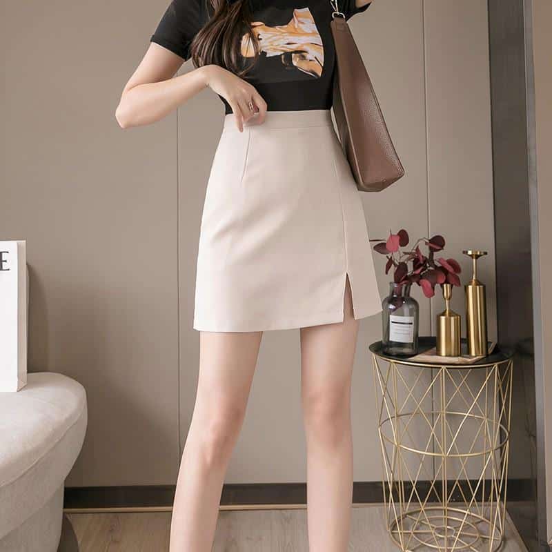 Chân váy đẹp - Chân váy xếp ly midi: nữ tính nhưng không bánh bèo Chân váy đẹp - Chân váy xếp ly midi: nữ tính nhưng không bánh bèo