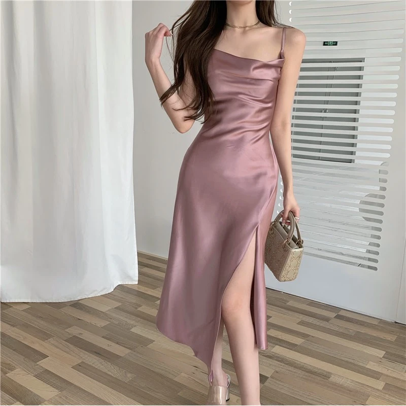 Chân váy lụa - Chất liệu: lụa, satin, lụa pha khác nhau ra sao? Chân váy lụa - Chất liệu: lụa, satin, lụa pha khác nhau ra sao?