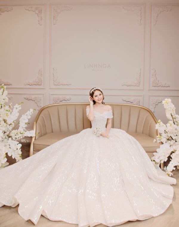 Váy công chúa - 3) Babydoll: hack tuổi, giấu bụng nhẹ nhàng Váy công chúa - 3) Babydoll: hack tuổi, giấu bụng nhẹ nhàng