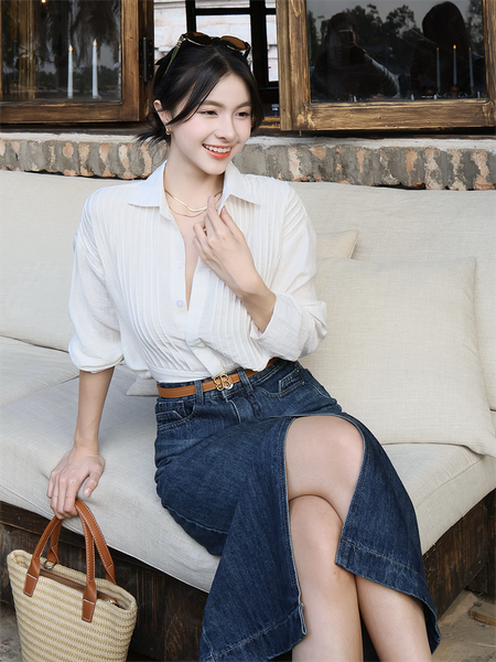 Chân váy jean - Mini cạp cao: hack dáng nhanh cho ngày năng động Chân váy jean - Mini cạp cao: hack dáng nhanh cho ngày năng động