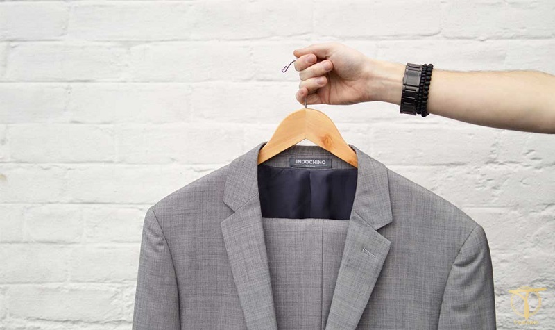 Cách giặt áo vest tại nhà đúng cách - Xử lý vết bẩn và test màu trước khi làm sạch Cách giặt áo vest tại nhà đúng cách - Xử lý vết bẩn và test màu trước khi làm sạch