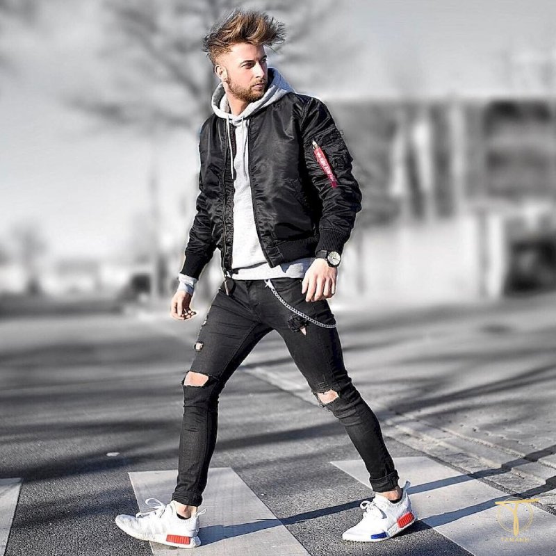 Áo bomber - 4) Da/PU cá tính, càng mặc càng “đã” Áo bomber - 4) Da/PU cá tính, càng mặc càng “đã”