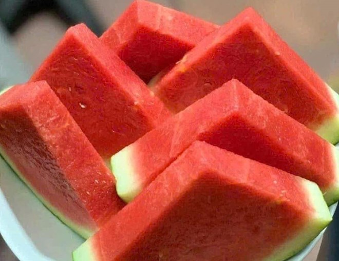 Dưa hấu - Mật độ trồng và cách đặt cây