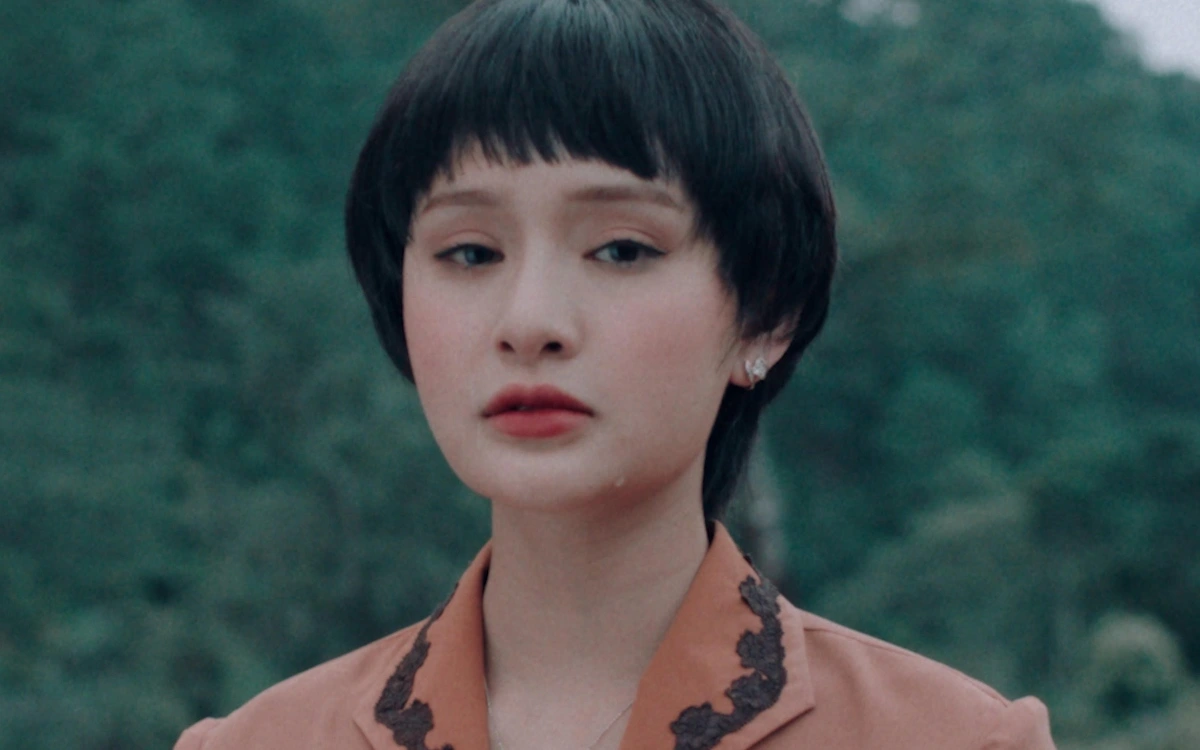 Hiền Hồ là ai - “Màu giọng” và cách chọn bài