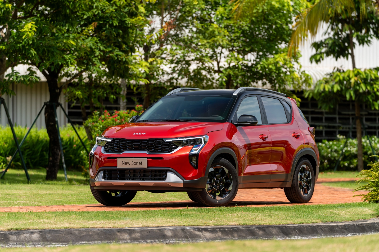 Kia sonet - Độ êm, cách âm và mức tiêu hao Kia sonet - Độ êm, cách âm và mức tiêu hao