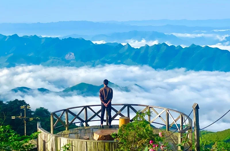 Tà Xùa ở đâu - Vì sao nơi này hợp săn mây?