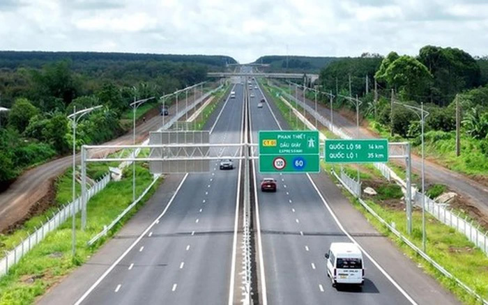 Đường cao tốc - Rút ngắn thời gian di chuyển Đường cao tốc - Rút ngắn thời gian di chuyển