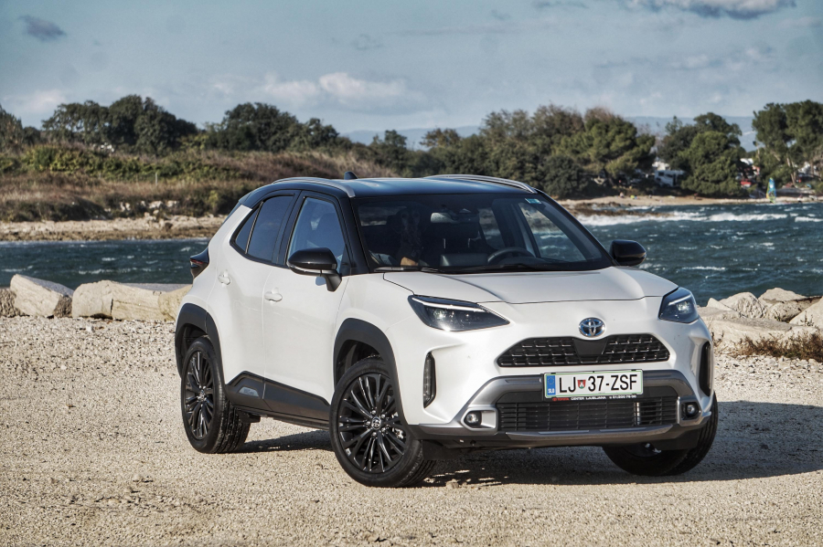 Toyota Yaris Cross - Nội thất ưu tiên sự tiện lợi