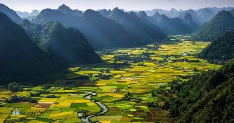 Lặng lẽ Sa Pa - Anh thanh niên và vẻ đẹp của lý tưởng sống Lặng lẽ Sa Pa - Anh thanh niên và vẻ đẹp của lý tưởng sống
