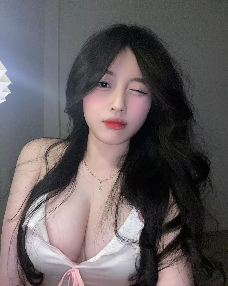 Ảnh gái múp - 7