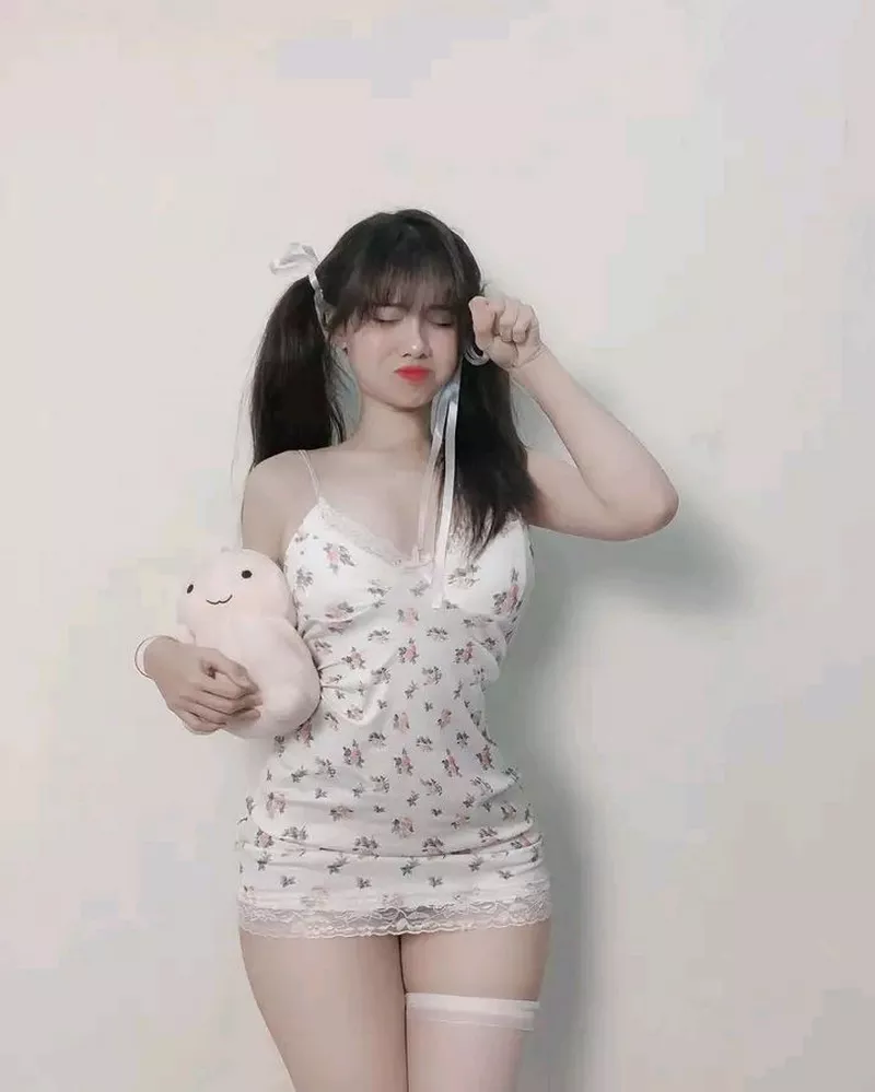 Ảnh gái múp - 44