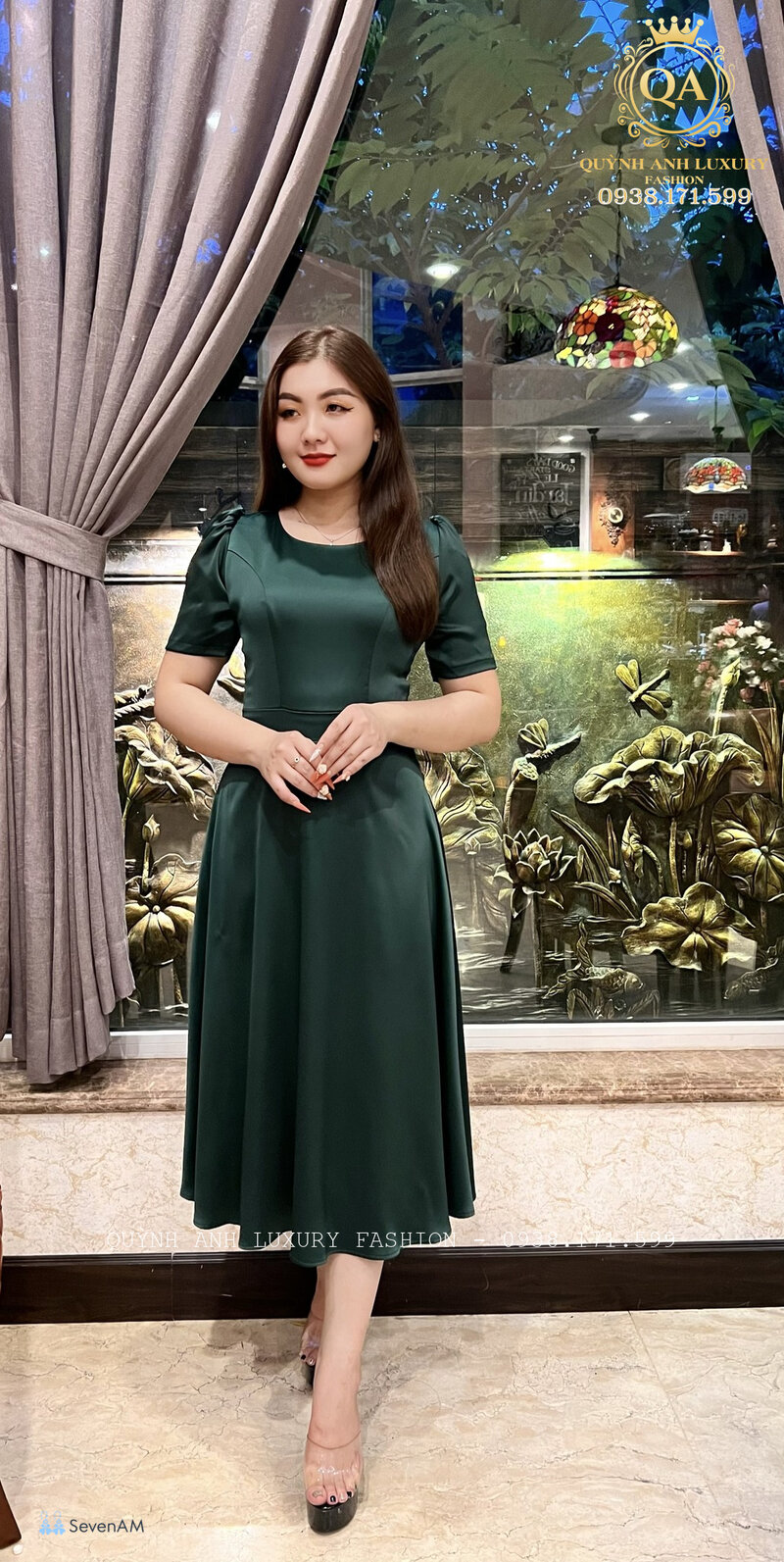 Đầm xoè - Giày và túi nên gọn lại Đầm xoè - Giày và túi nên gọn lại
