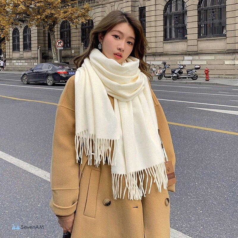 Khăn choàng cổ mùa đông - Độ ngứa: thử bằng cổ, đừng thử bằng tay Khăn choàng cổ mùa đông - Độ ngứa: thử bằng cổ, đừng thử bằng tay