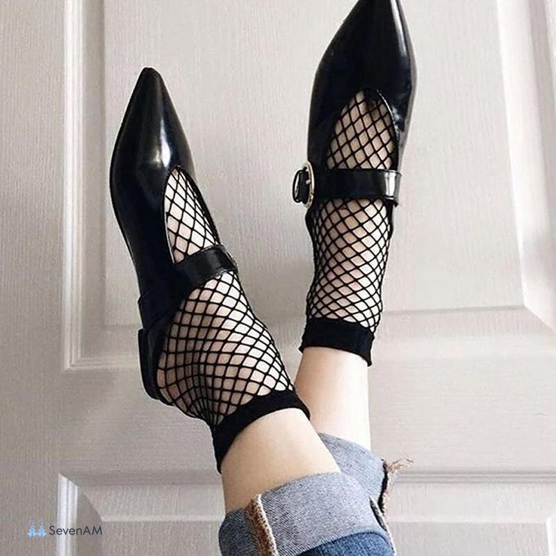 Tất lưới - Cỡ mắt lưới nào đi với dịp nào Tất lưới - Cỡ mắt lưới nào đi với dịp nào